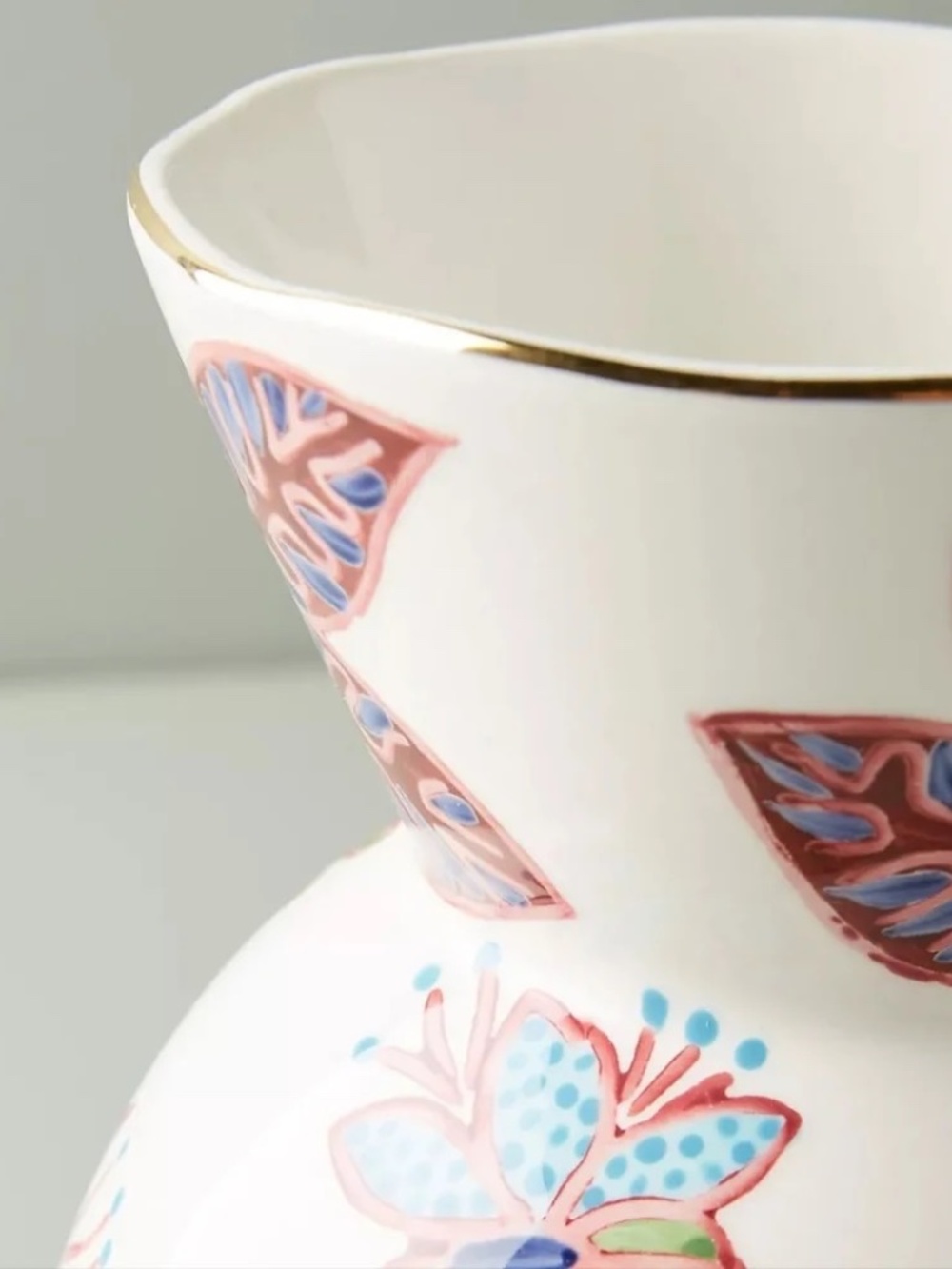 NIB Anthropologie Handpainted Elza Floral Vase - Picture 2 of 3